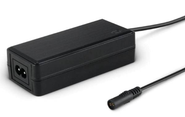 Alpha Elettronica Tischnetzgerät 12 V DC, 10 A, 120 W