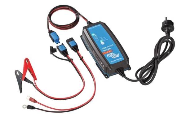 Victron Batterieladegerät Blue Smart IP65 12V 4A